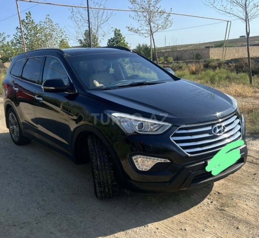 Hyundai Grand Santa Fe
