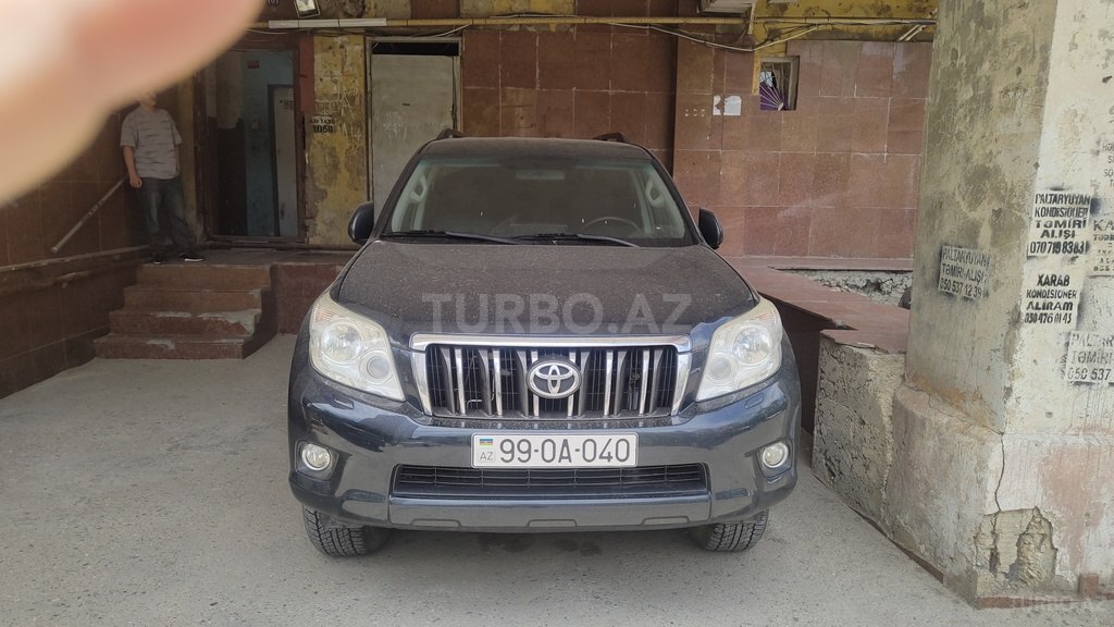 Toyota Land Cruiser Prado
