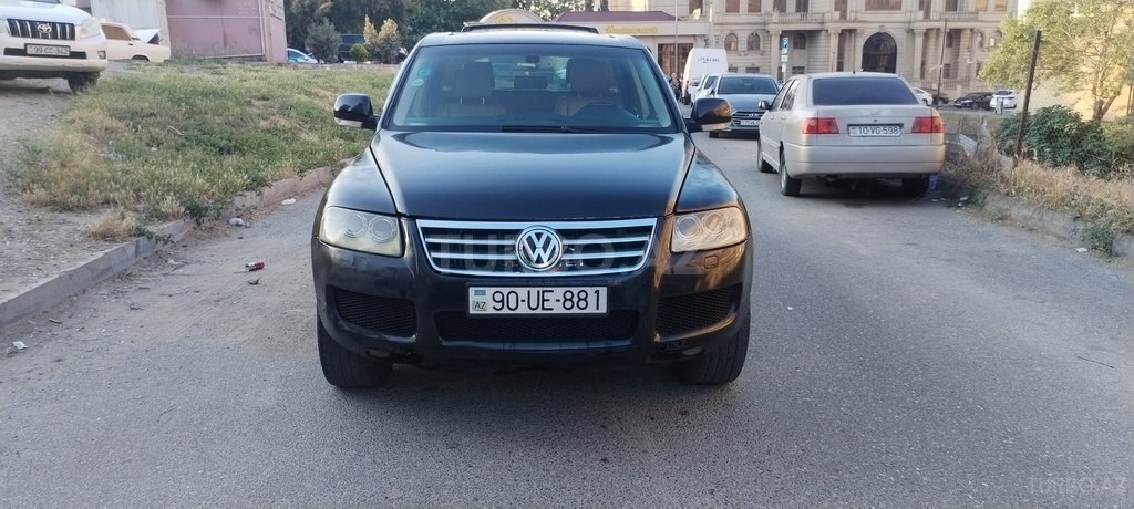 Volkswagen Touareg