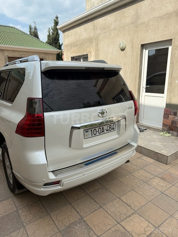 Toyota Land Cruiser Prado