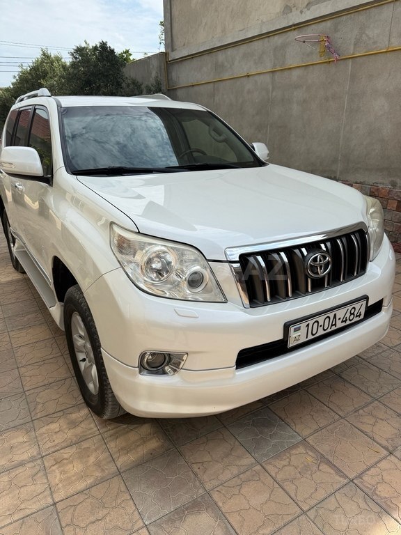 Toyota Land Cruiser Prado