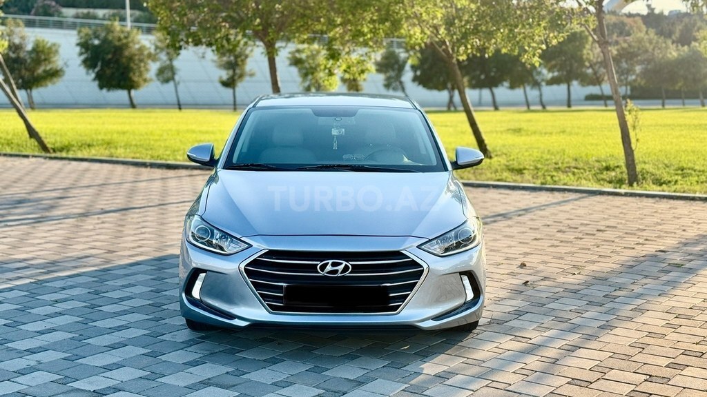 Hyundai Elantra