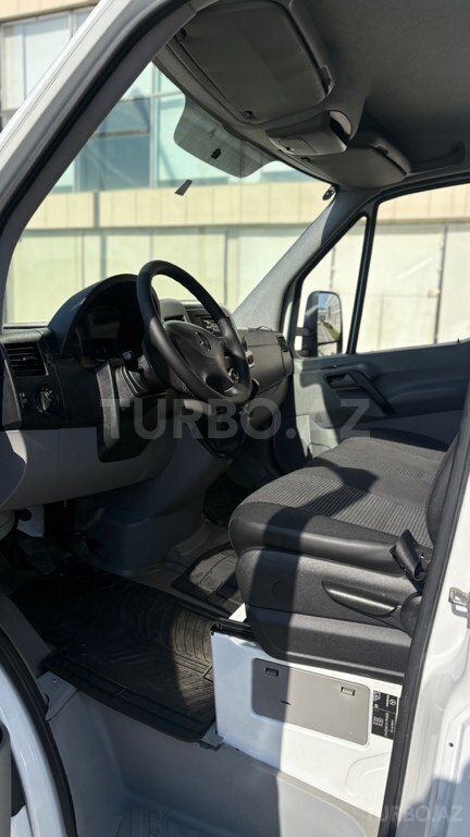 Mercedes Sprinter 515
