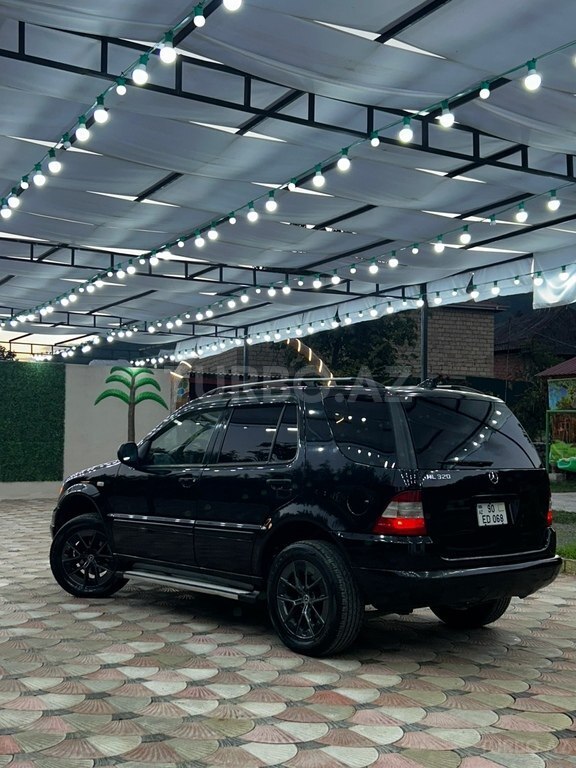 Mercedes ML 320