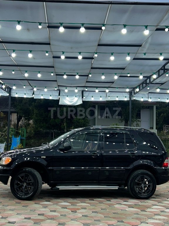 Mercedes ML 320
