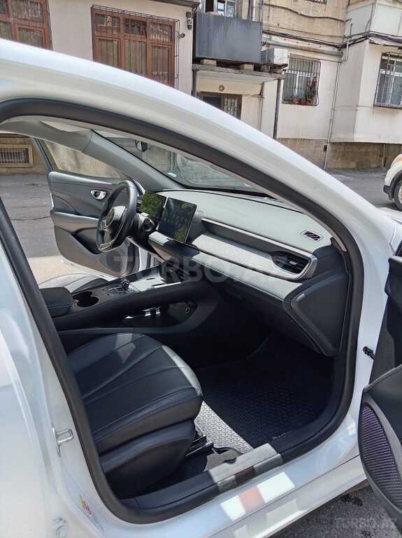 BYD Seal 05