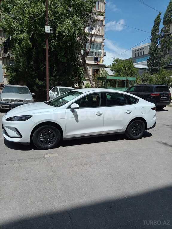 BYD Seal 05