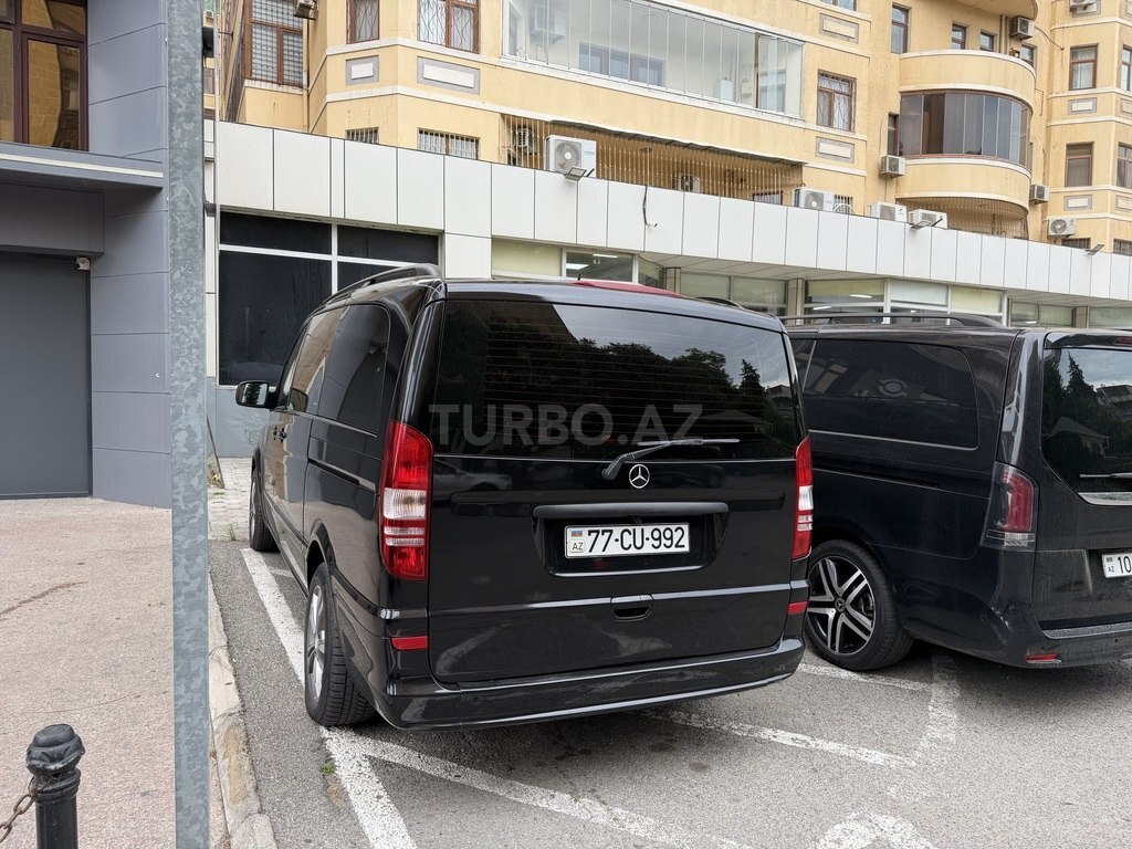 Mercedes Viano