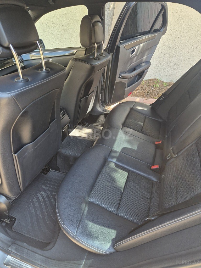 Mercedes E 250