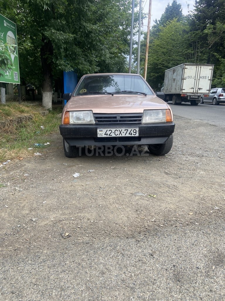 LADA (VAZ) 21099