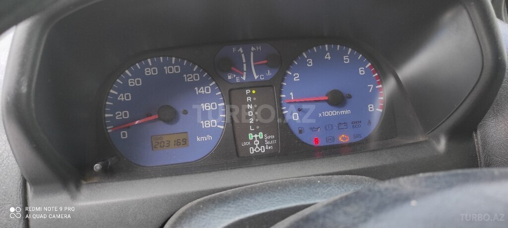 Mitsubishi Pajero io
