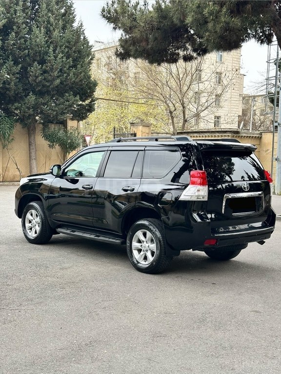 Toyota Land Cruiser Prado