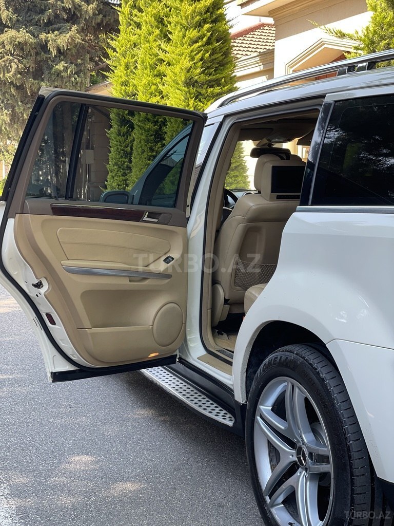 Mercedes GL 500 4MATIC