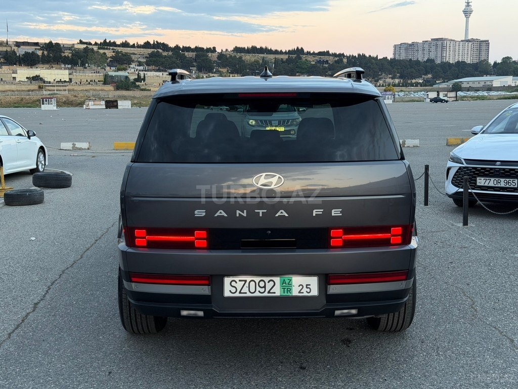 Hyundai Santa Fe