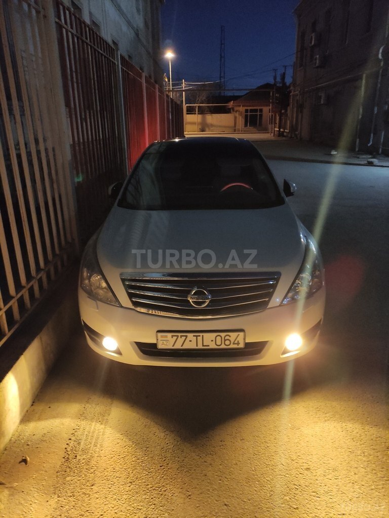 Nissan Teana