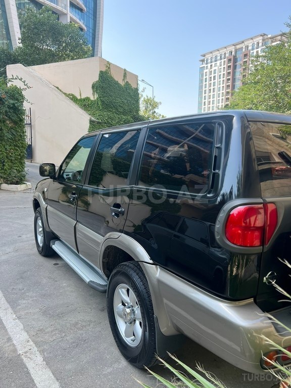 Nissan Terrano II