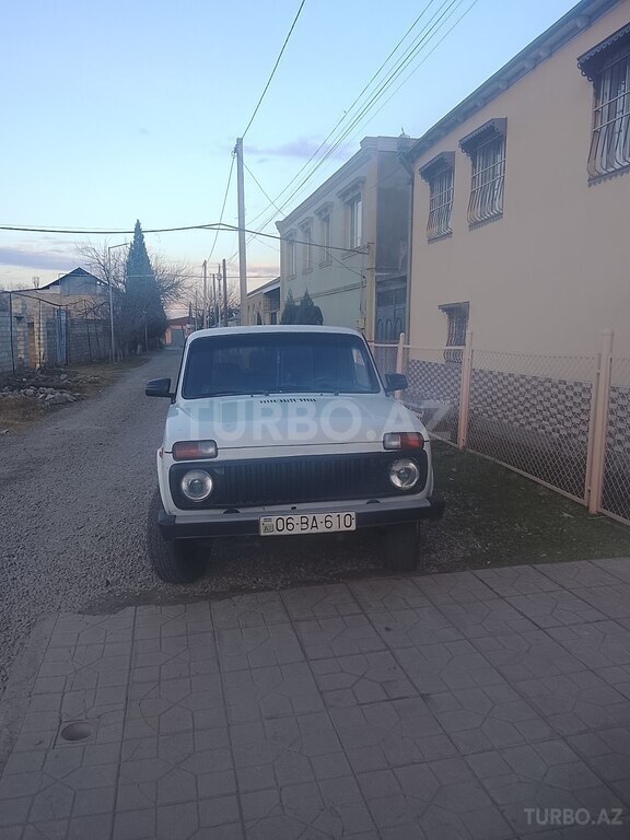 LADA (VAZ) Niva