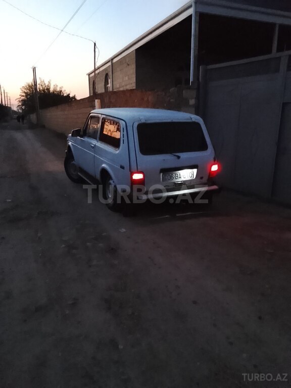 LADA (VAZ) Niva