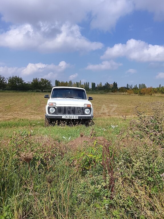 LADA (VAZ) Niva