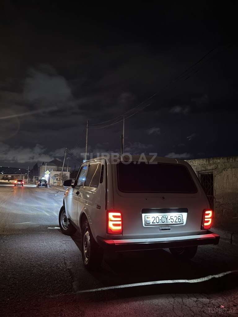 LADA (VAZ) Niva