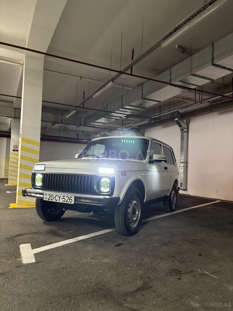 LADA (VAZ) Niva