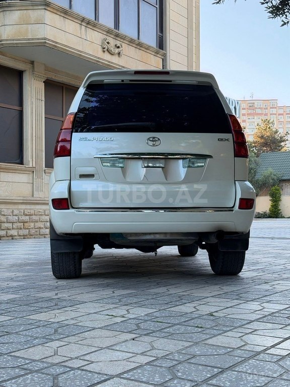 Toyota Land Cruiser Prado
