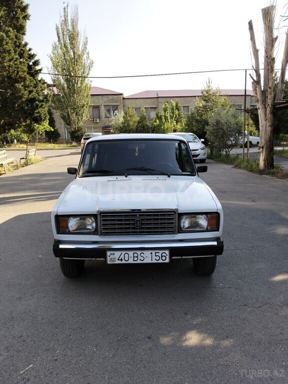 LADA (VAZ) 2107