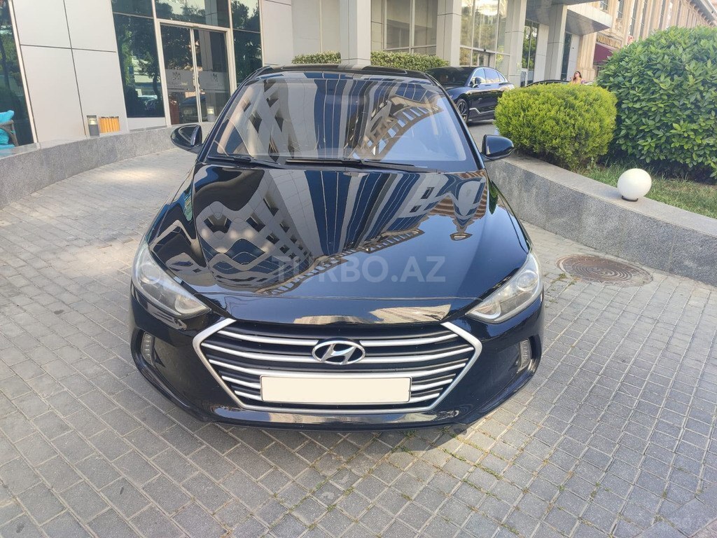 Hyundai Elantra