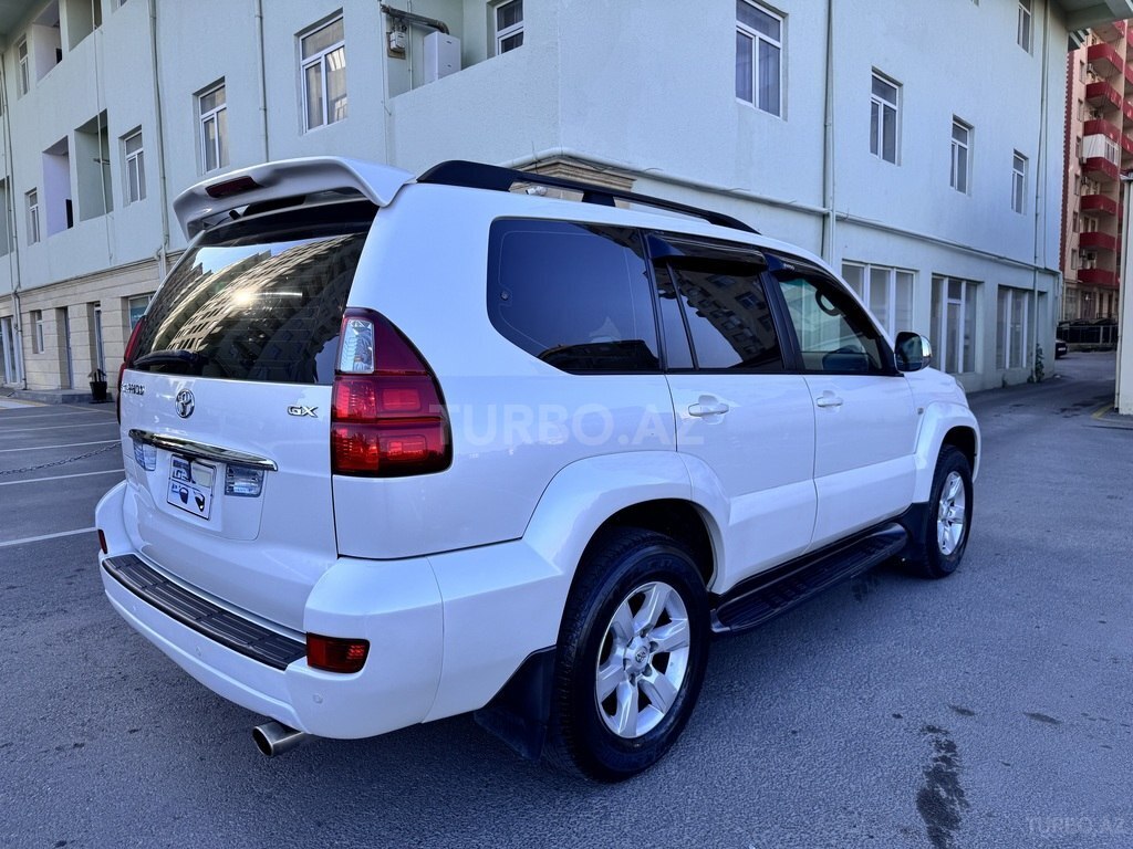Toyota Land Cruiser Prado