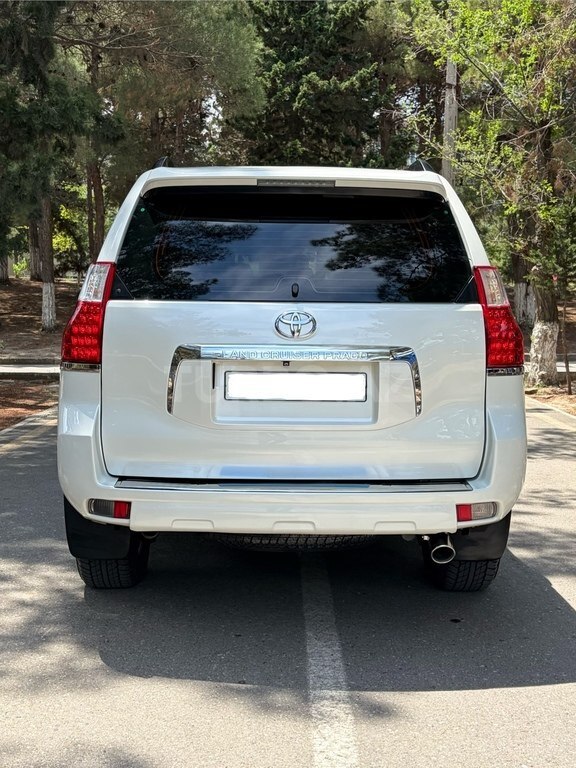 Toyota Land Cruiser Prado