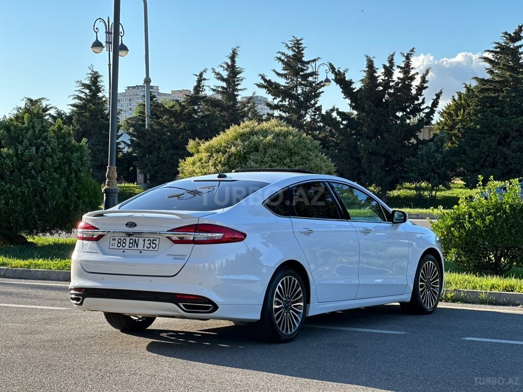 Ford Fusion (North America)