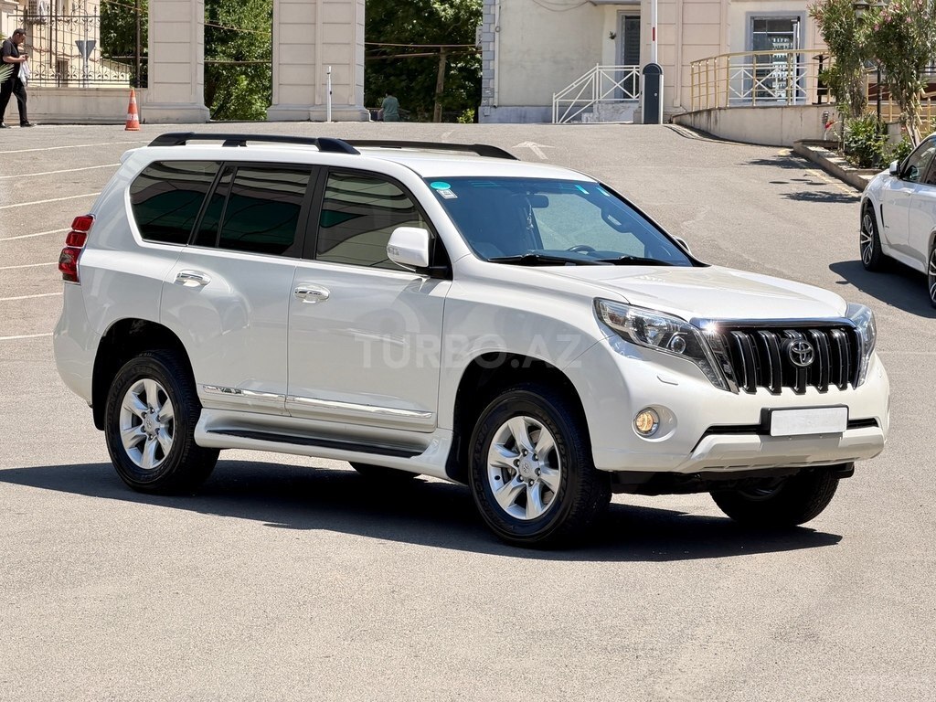 Toyota Land Cruiser Prado