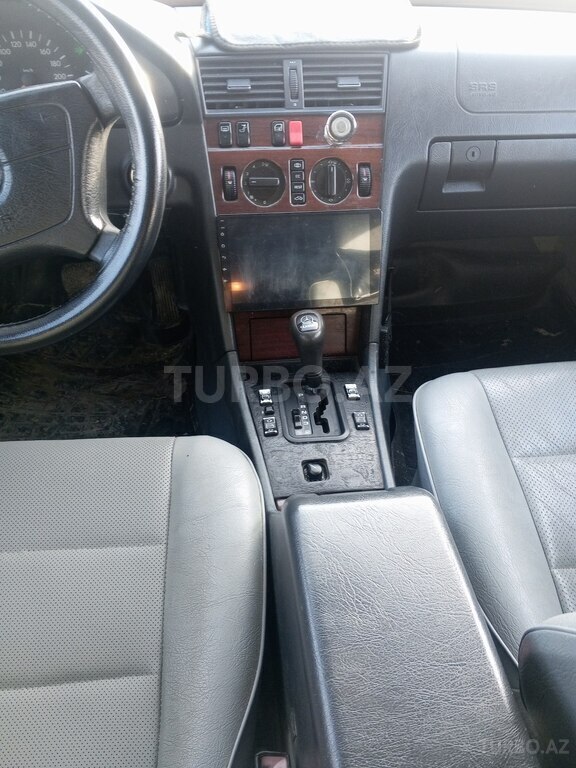 Mercedes C 180