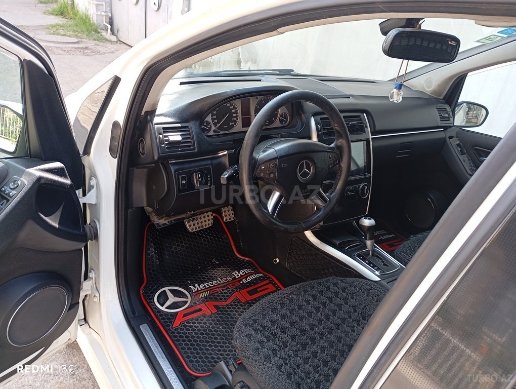Mercedes B 170