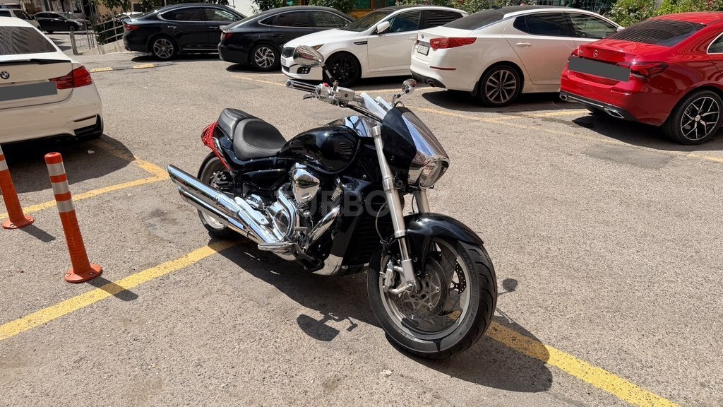 Suzuki Intruder M1800R