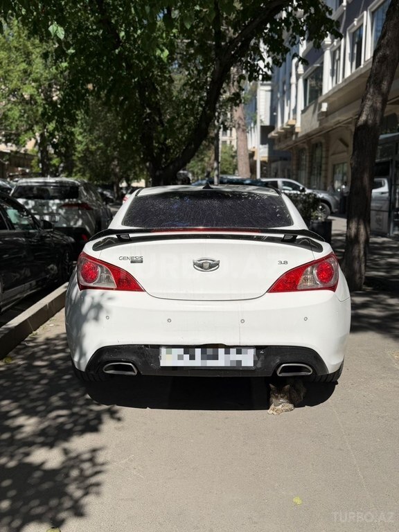 Hyundai Genesis Coupe
