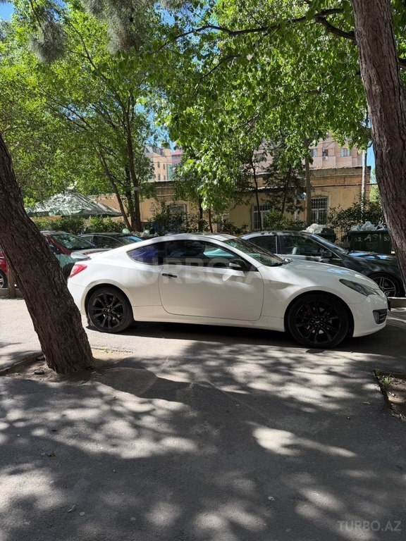 Hyundai Genesis Coupe