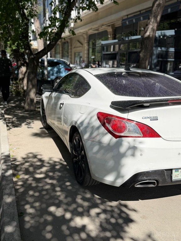 Hyundai Genesis Coupe