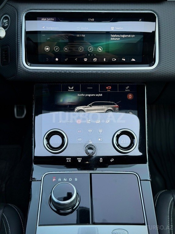 Land Rover RR Velar