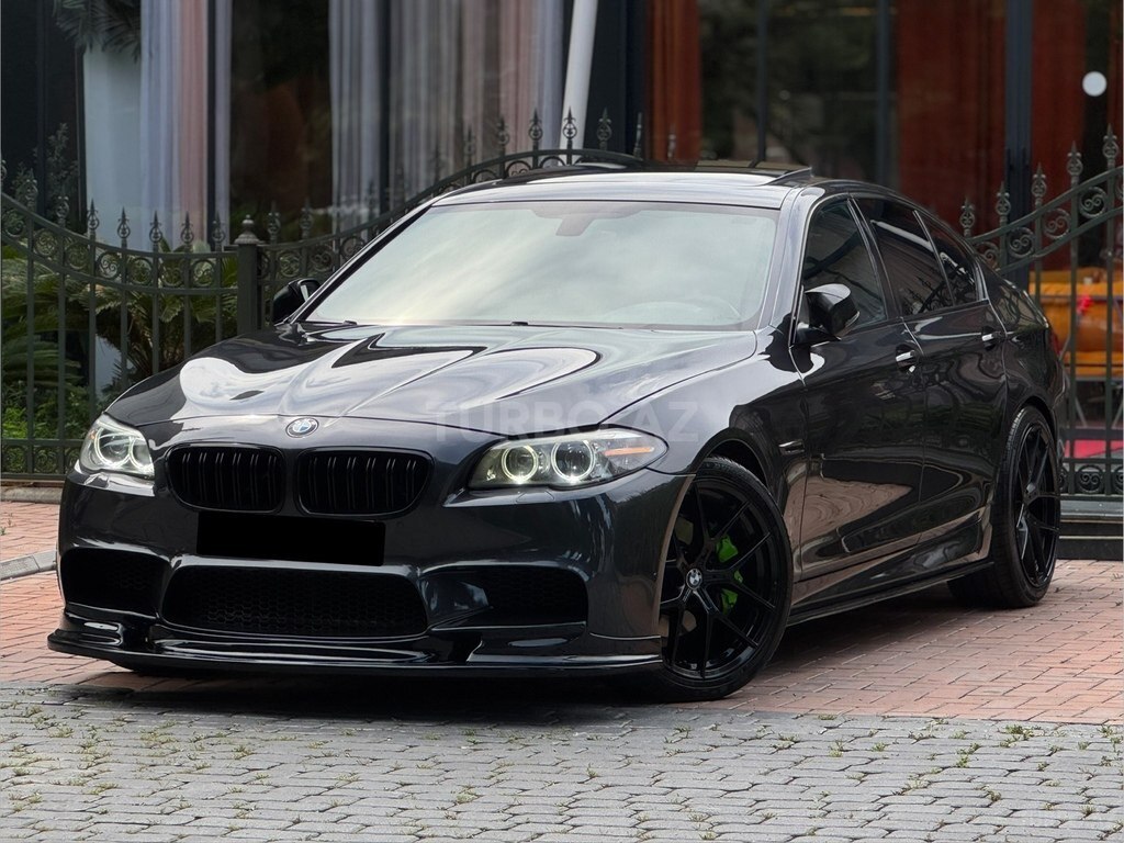 BMW 528