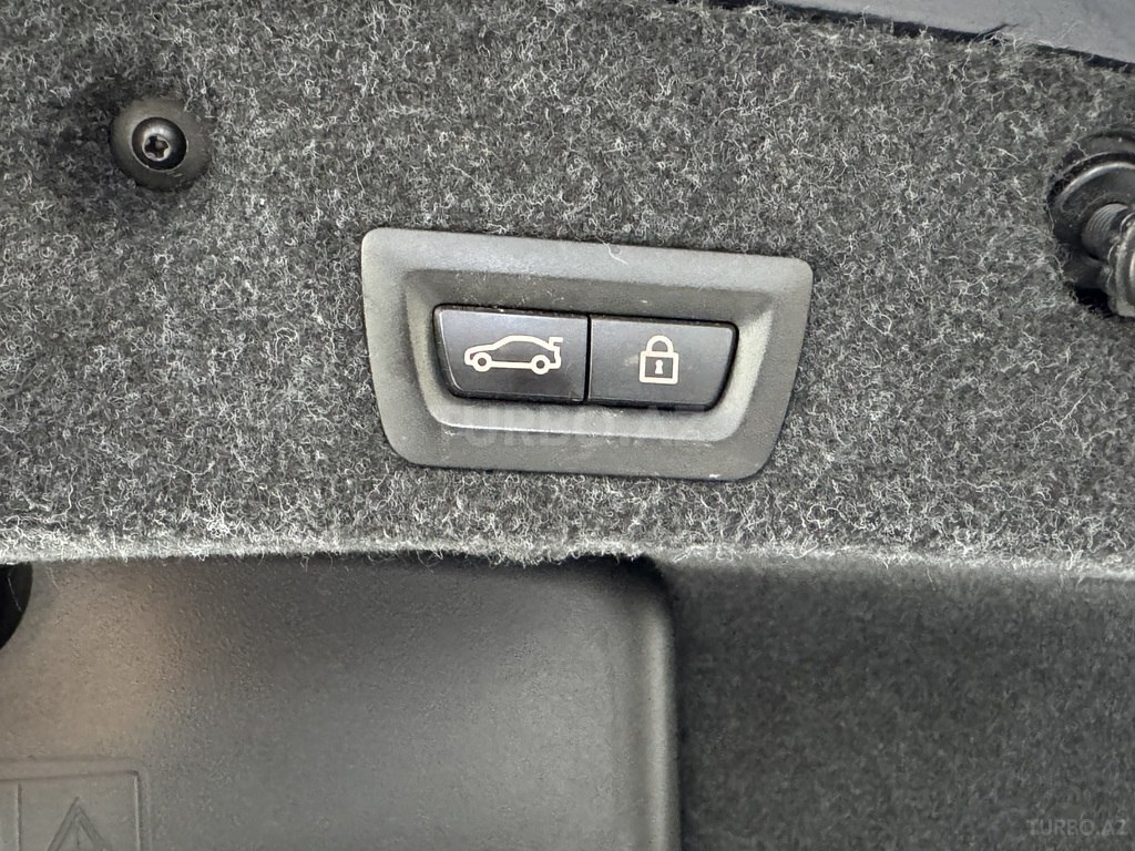 BMW 528