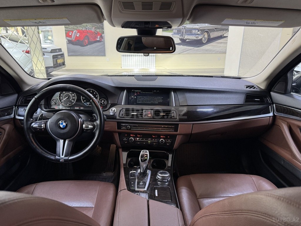 BMW 528