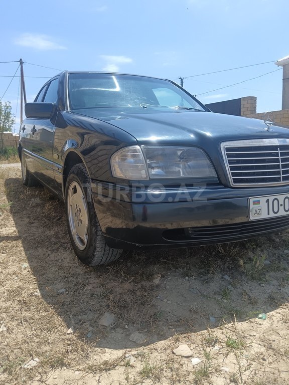 Mercedes C 220