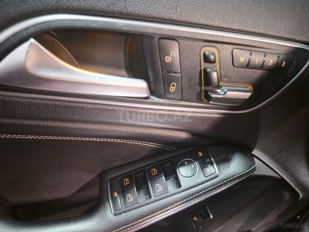 Mercedes GLA 250 4MATIC