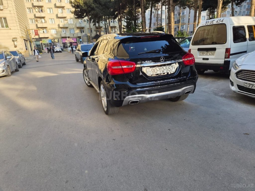 Mercedes GLA 250 4MATIC