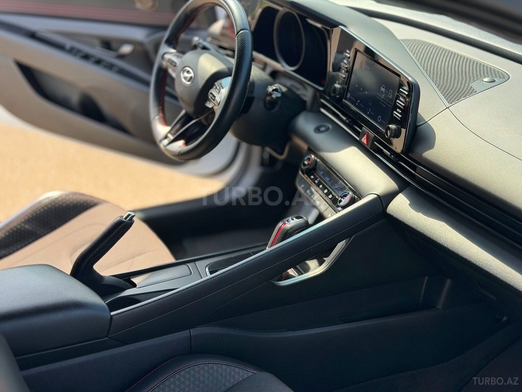 Hyundai Elantra N Line