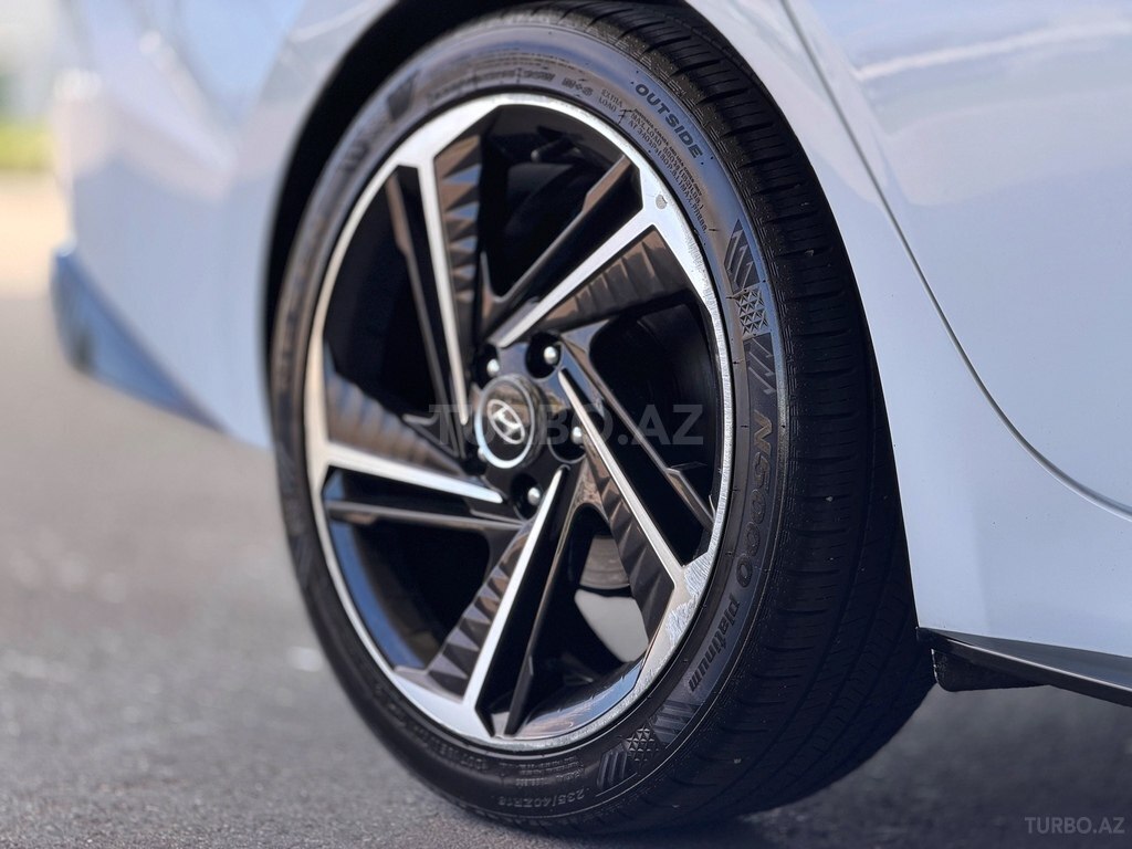 Hyundai Elantra N Line