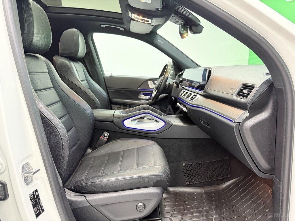 Mercedes GLS 450 4MATIC