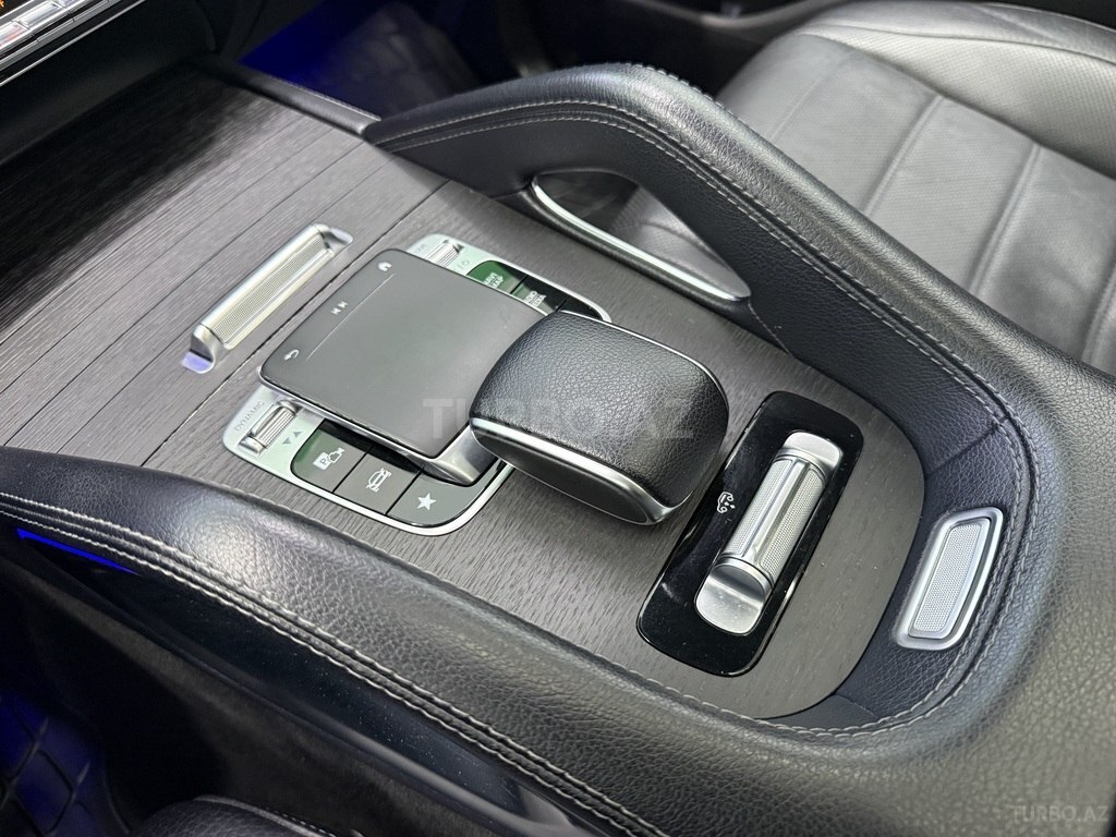 Mercedes GLS 450 4MATIC