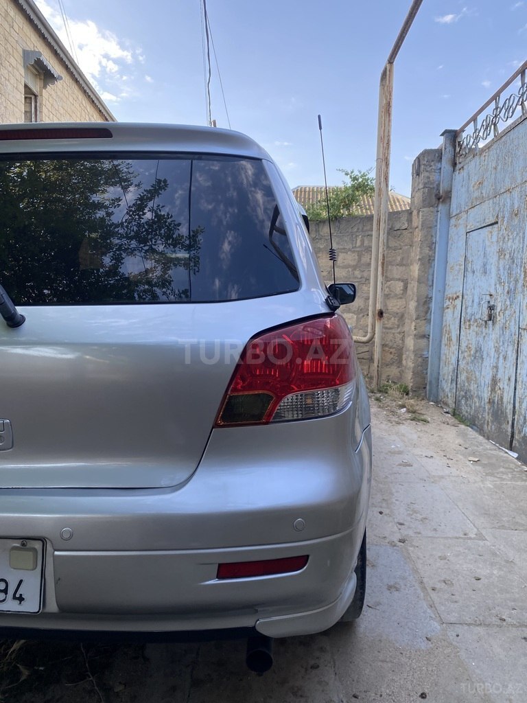 Mitsubishi Airtrek